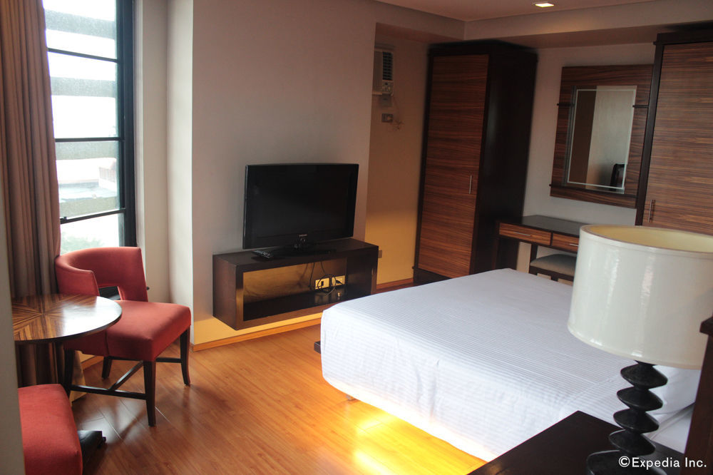 Soleste Suites Кесон-Сити Экстерьер фото